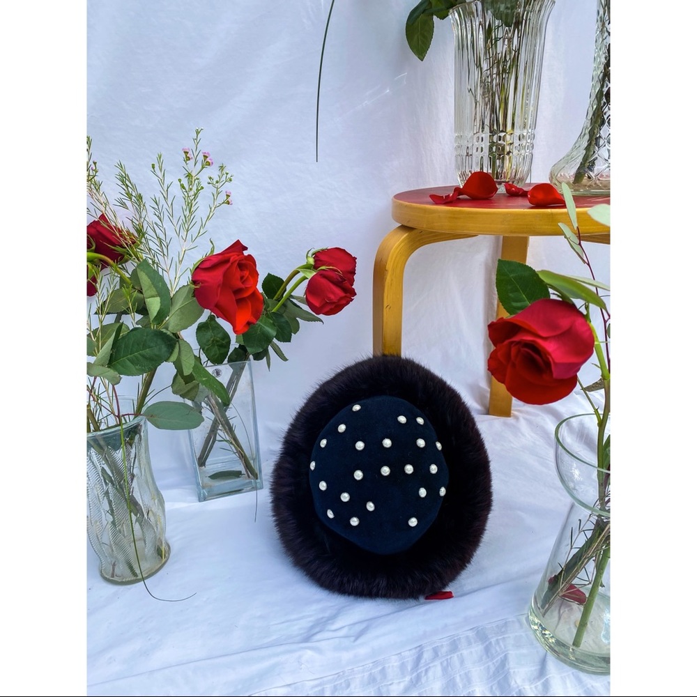 Flemington Furs rabbit fur hat with pearl details